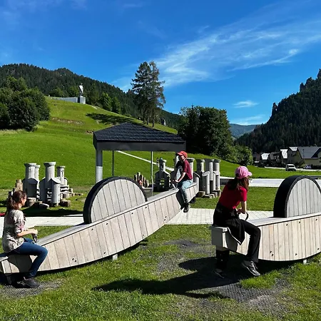 Drevenica Borovica Apartment