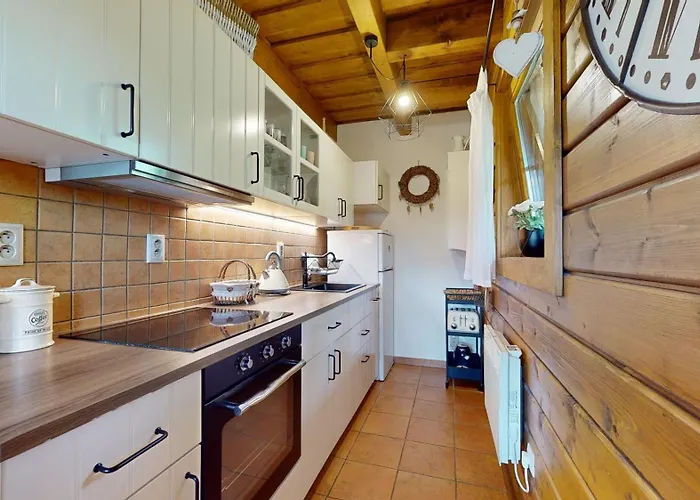 アパート Drevenica Borovica *